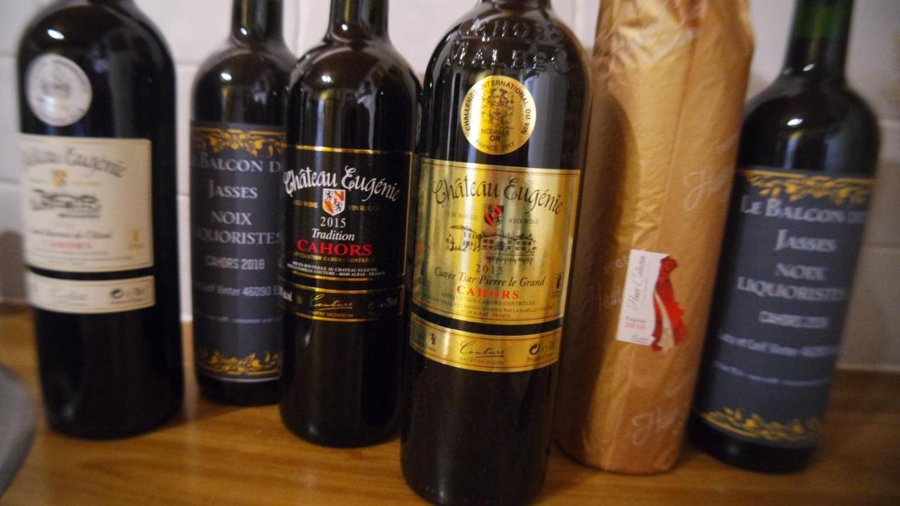 Bed and Breakfast Le Balcon Des Jasses Espere Екстер'єр фото