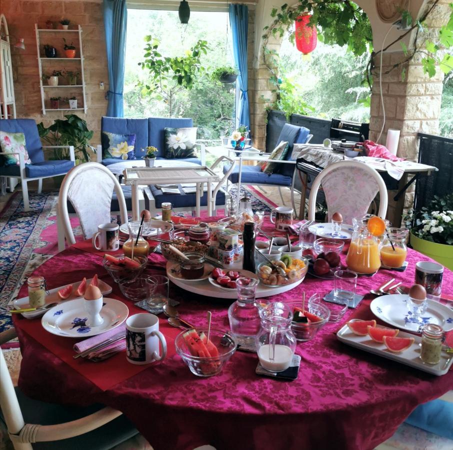 Bed and Breakfast Le Balcon Des Jasses Espere Екстер'єр фото