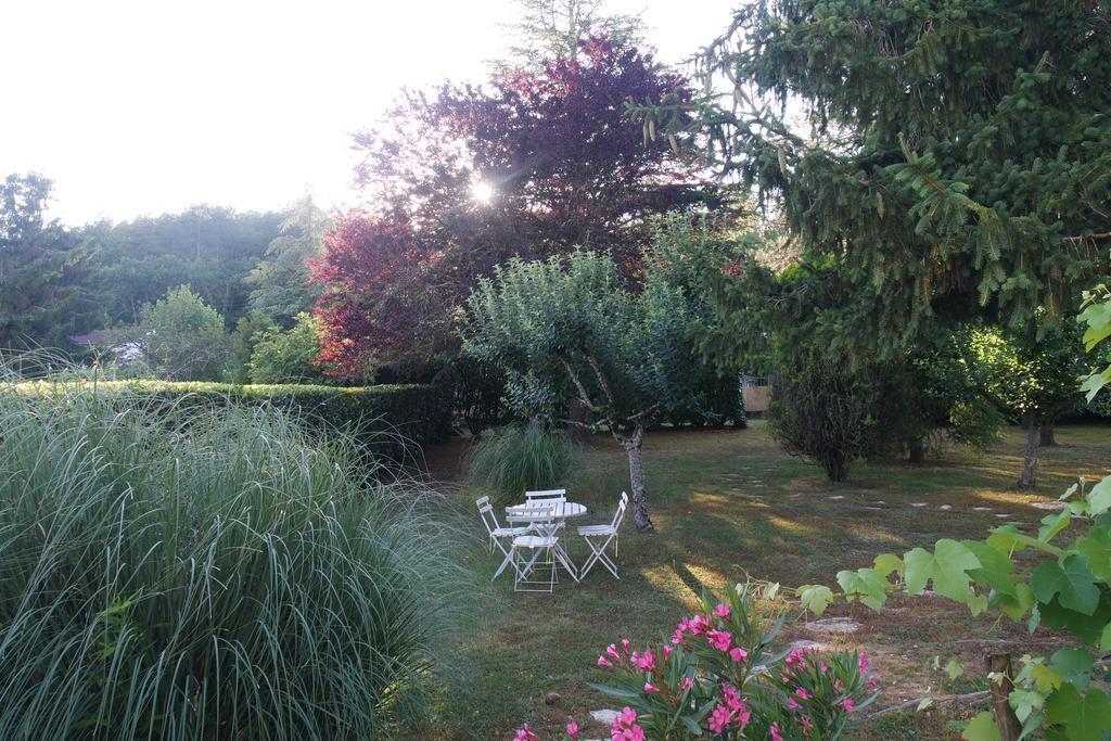 Bed and Breakfast Le Balcon Des Jasses Espere Екстер'єр фото