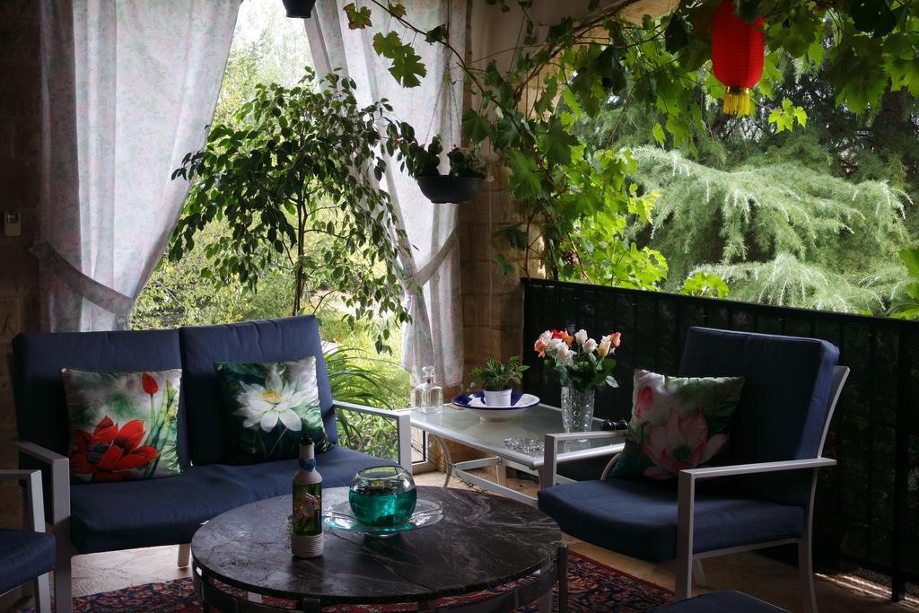 Bed and Breakfast Le Balcon Des Jasses Espere Екстер'єр фото