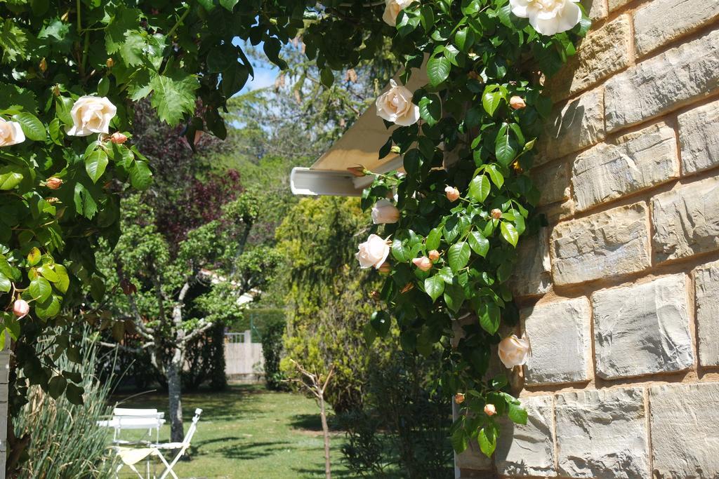 Bed and Breakfast Le Balcon Des Jasses Espere Екстер'єр фото